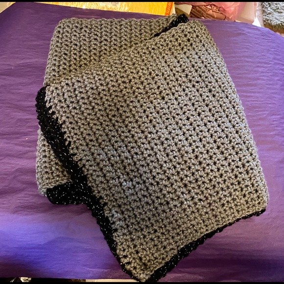 Oversized Infinity Scarf - Picture 9 of 9